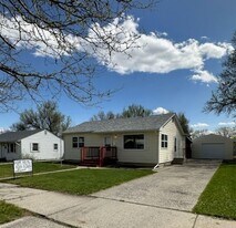 1520 Clark Ave in Billings, MT - Building Photo