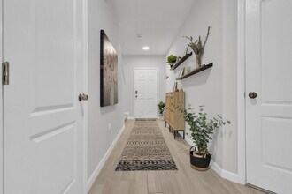 2843 Narcoossee Cmns Wy in St. Cloud, FL - Building Photo - Building Photo