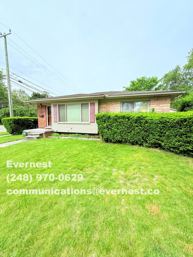 property at 2503 Maplewood Ave