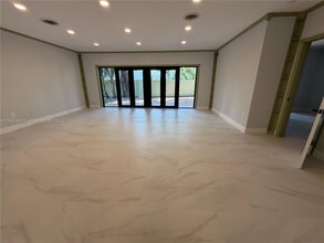 2120 SW 84th Ave in Miami, FL - Building Photo - Building Photo