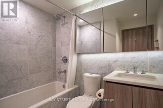 95-3995 McMahon Dr in Toronto, ON - Building Photo - Building Photo