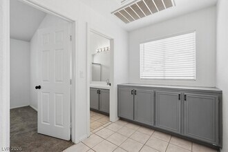 5437 Silent Path Way in North Las Vegas, NV - Building Photo - Building Photo