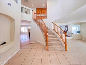6586 Shadow Cove Ave in Las Vegas, NV - Building Photo - Building Photo
