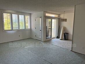 3842 Basilone St in San Diego, CA - Building Photo - Building Photo