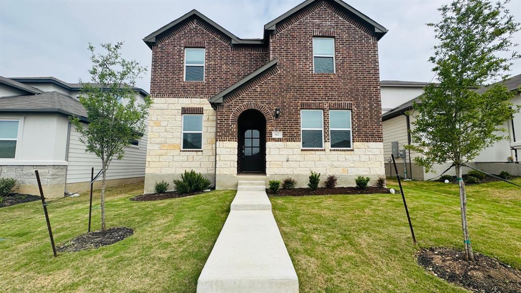 812 Long Run in Liberty Hill, TX - Building Photo