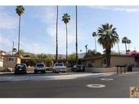 68461 Tahquitz Rd in Cathedral City, CA - Foto de edificio - Building Photo