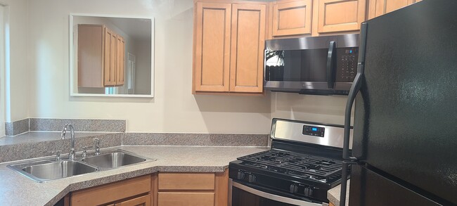 175 W I St in Benicia, CA - Building Photo - Building Photo