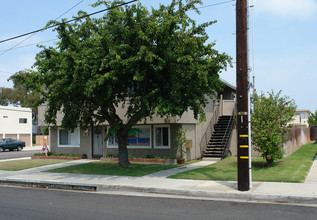 16742 Sims St in Huntington Beach, CA - Building Photo - Building Photo