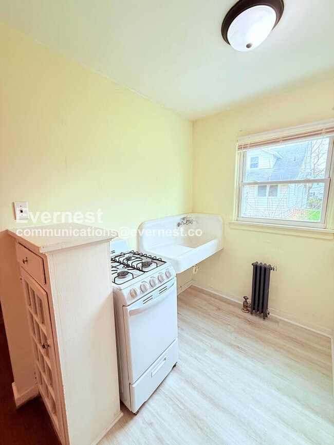 3812 Drexel Dr in Toledo, OH - Building Photo - Building Photo