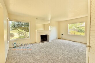 797 Sybil Ave in San Leandro, CA - Foto de edificio - Building Photo