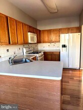 30 Amesbury Ct in Trenton, NJ - Building Photo - Building Photo