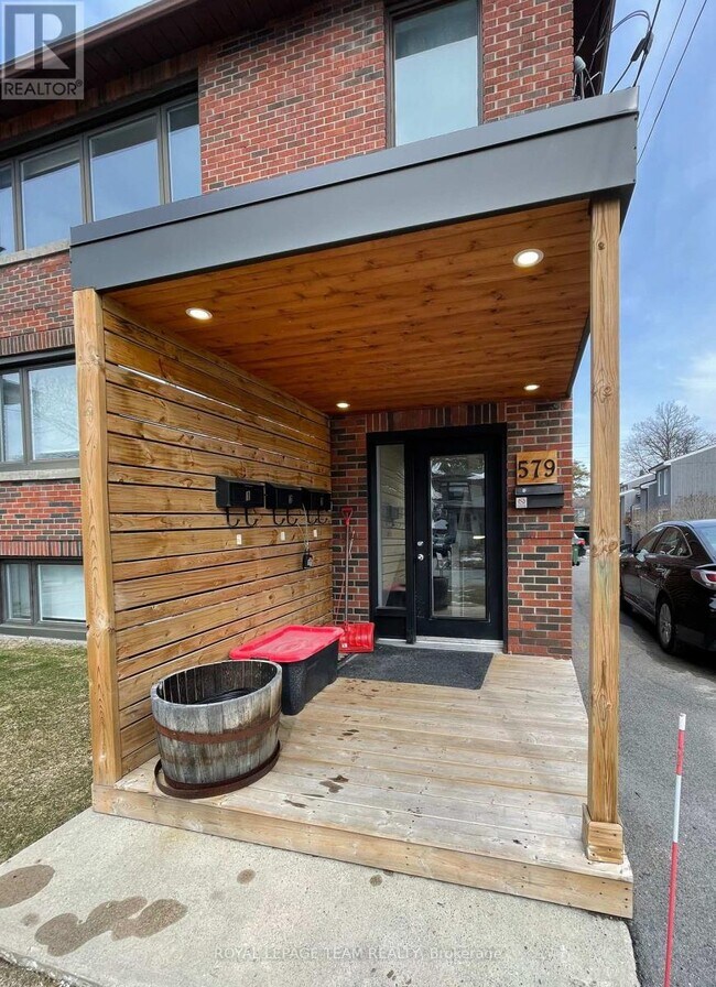 property at 579 Tweedsmuir Ave