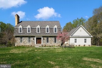 12929 Esworthy Rd in North Potomac, MD - Building Photo - Building Photo