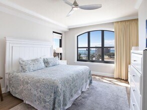 10 Harbor Blvd in Destin, FL - Building Photo - Building Photo