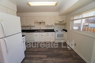 8589 W Fair Ave in Littleton, CO - Building Photo - Building Photo