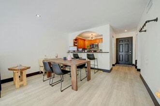 18111 NW 68th Ave in Hialeah, FL - Building Photo - Building Photo