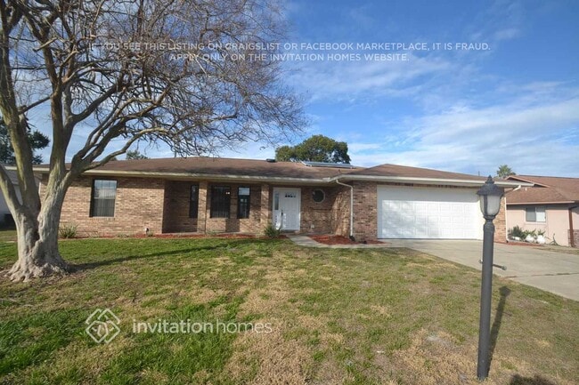 property at 644 Vicksburg St
