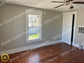 224 E Poplar St in Harrodsburg, KY - Building Photo - Building Photo