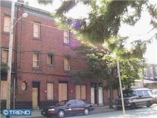 554-556 N 54th St in Philadelphia, PA - Building Photo