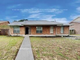11039 Rippling Meadows Dr in Houston, TX - Building Photo