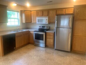 24892 Talladega Rd in St. Robert, MO - Building Photo - Building Photo