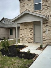 14784 Ascot Bend Cir in Cut And Shoot, TX - Foto de edificio - Building Photo