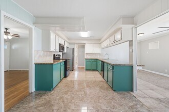 2527 Roy Cir in Houston, TX - Building Photo - Building Photo