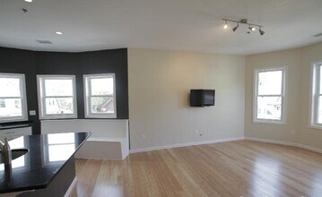 110 Chester St in Boston, MA - Building Photo - Building Photo