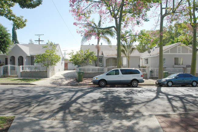 3404-3412 Tyburn St in Los Angeles, CA - Building Photo - Building Photo