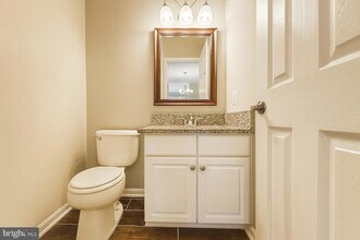 44180 Shady Glen Terrace in Ashburn, VA - Building Photo - Building Photo