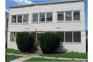 218 Adams St in Rockford, IL - Building Photo - Building Photo