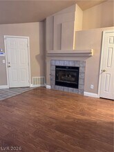 8217 Broward Ln in Las Vegas, NV - Building Photo - Building Photo