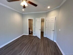 110 Centre Ct in Medford, NY - Building Photo - Building Photo