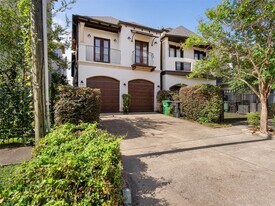 6103 Maxie St in Houston, TX - Building Photo