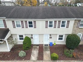 2080 Johnston Dr, Unit 11103 in Bethlehem, PA - Building Photo
