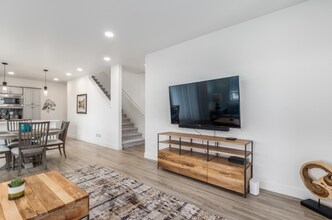 5795 Champlain Dr in Timnath, CO - Building Photo - Building Photo