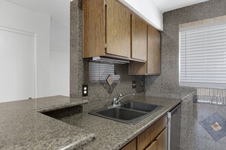 20235 N 3rd Dr in Phoenix, AZ - Building Photo - Building Photo