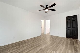 3561 Russell St, Unit 8 in Riverside, CA - Building Photo - Building Photo