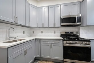 120 BEACH St in Jersey City, NJ - Building Photo - Building Photo