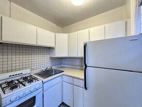 714 W Belmont Ave in Chicago, IL - Building Photo - Building Photo