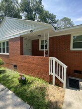 400 Durant Dr in Fayetteville, NC - Building Photo - Building Photo