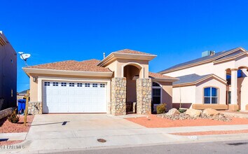 5505 Ignacio Frias Dr in El Paso, TX - Building Photo - Building Photo