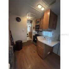 3004 E Yukon St in Tampa, FL - Building Photo - Building Photo