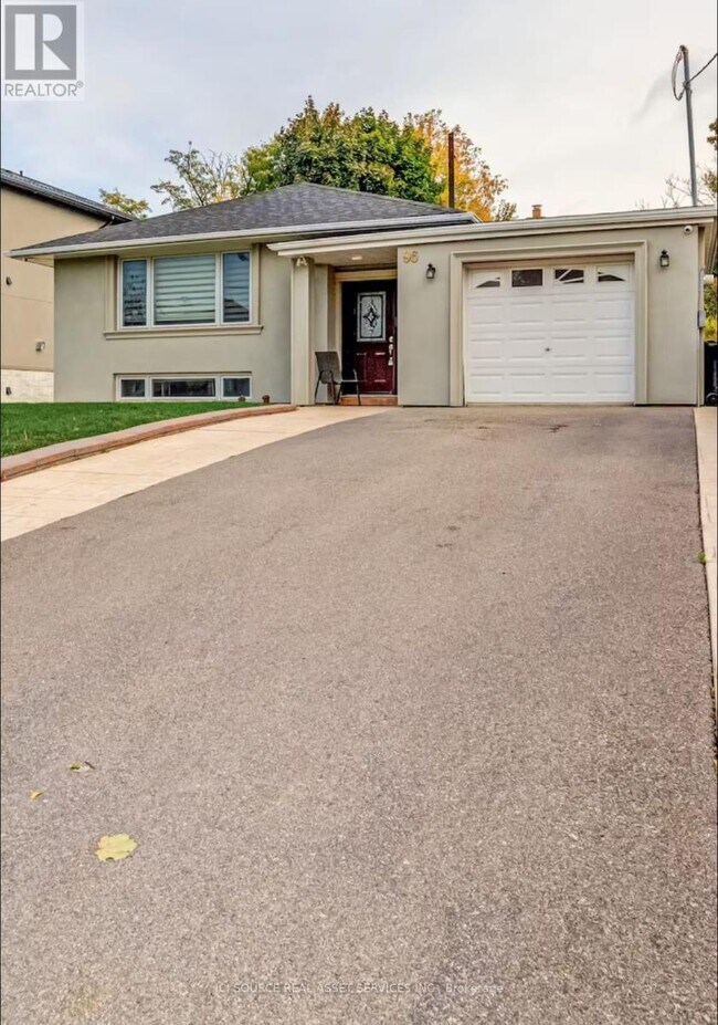 96 Wyndcliff Crescent in Toronto, ON - Building Photo - Building Photo