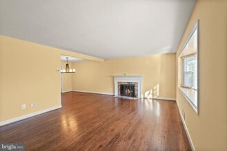 1726 Baldwin Dr in McLean, VA - Building Photo - Building Photo