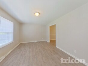 3410 Denson Pl in Charlotte, NC - Building Photo - Building Photo