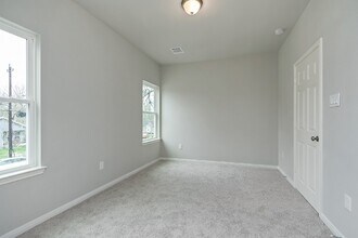 1043 Marcolin St in Houston, TX - Building Photo - Building Photo