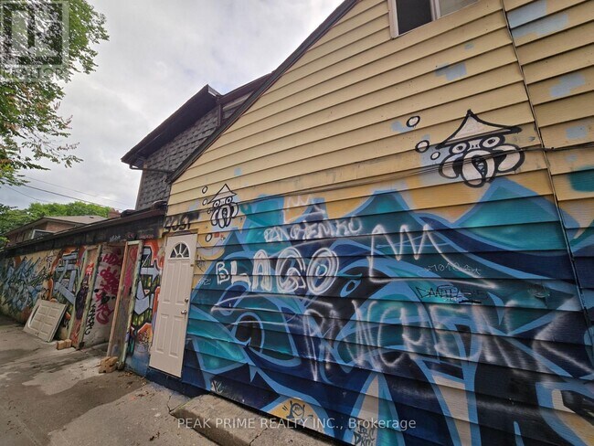 property at 198 Baldwin St