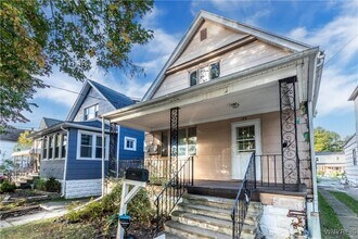 124 Davey St in Buffalo, NY - Building Photo - Building Photo