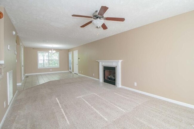 1449 Mutual Dr in Clarksville, TN - Building Photo - Building Photo